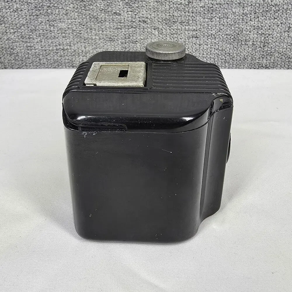 KODAK BABY BROWNIE VINTAGE CAMERA – BAKELITE – ART DECO – V127 – FUNCTIONAL